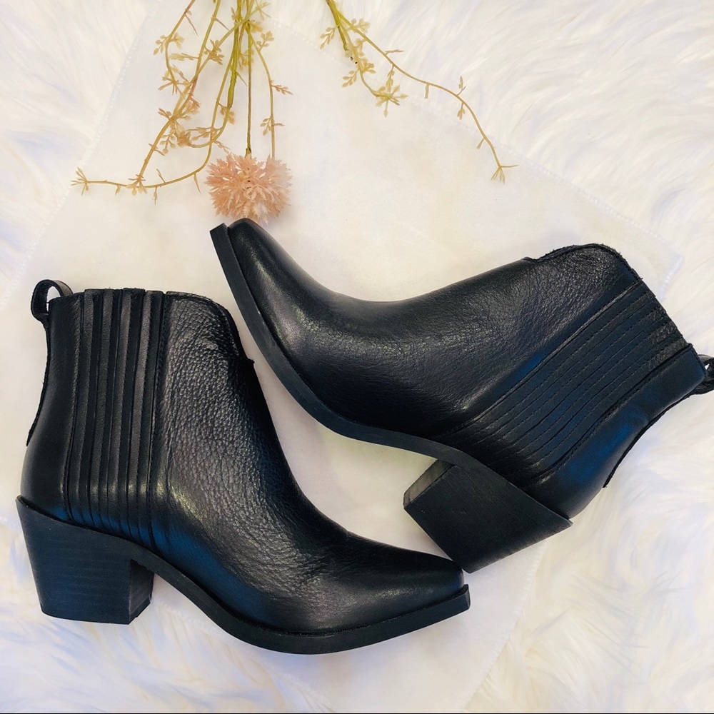 Steve Madden Ankle Boots